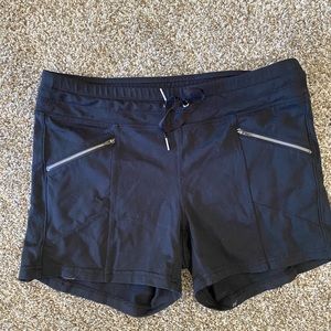 Athleta Medium Black Shorts